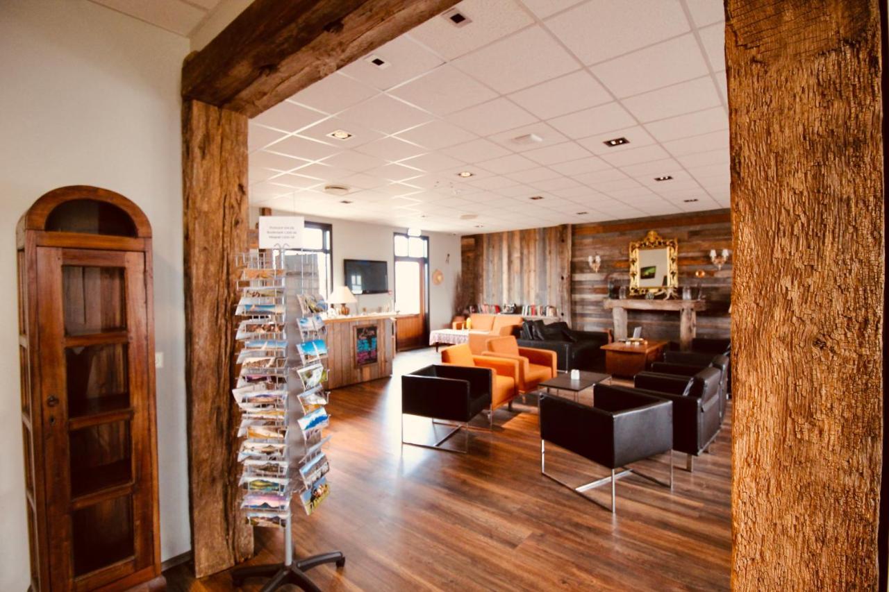 Borealis Hotel Ulfljotsvatn ภายนอก รูปภาพ