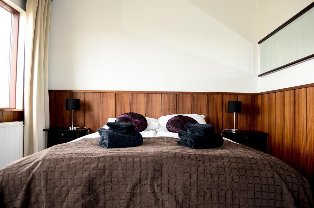 Borealis Hotel Ulfljotsvatn ภายนอก รูปภาพ