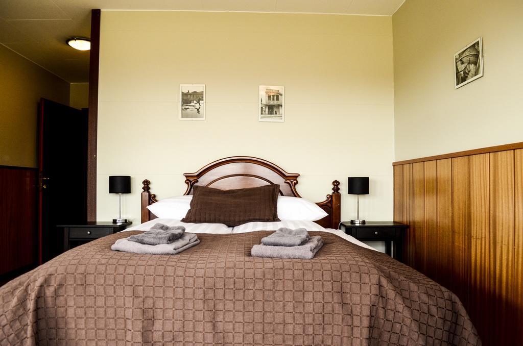 Borealis Hotel Ulfljotsvatn ภายนอก รูปภาพ